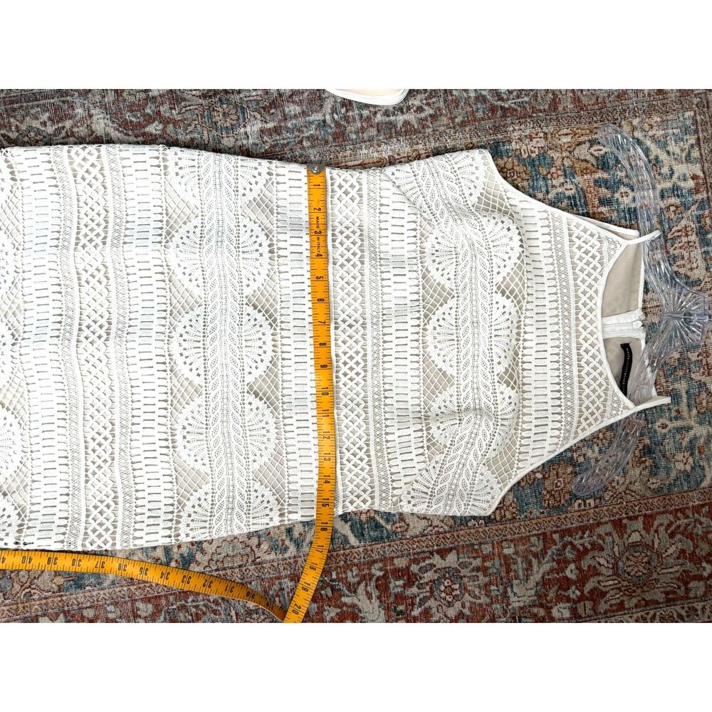 White House Black Market White Lace Shift Dress - Picture 5 of 6